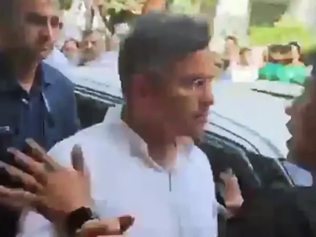 Delhi Police receives complaint against Pervesh Verma over slap incident: Sources 