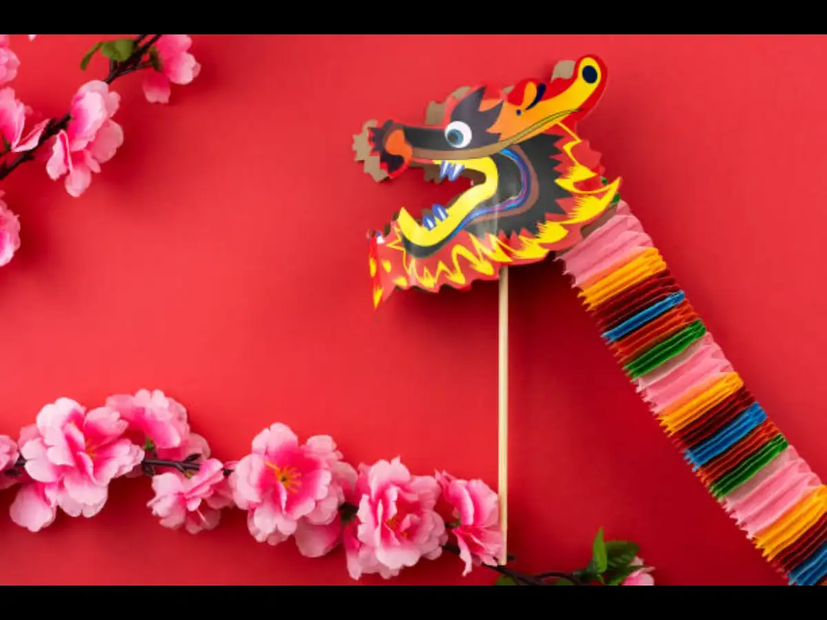 3 Chinese Zodiac signs stop forcing the wrong things, then life opens a new door this week 