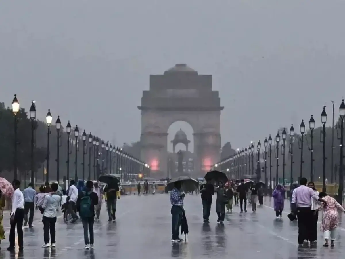 Delhi gets an early taste of winter at 21°C as September temperature hits 18-year low 