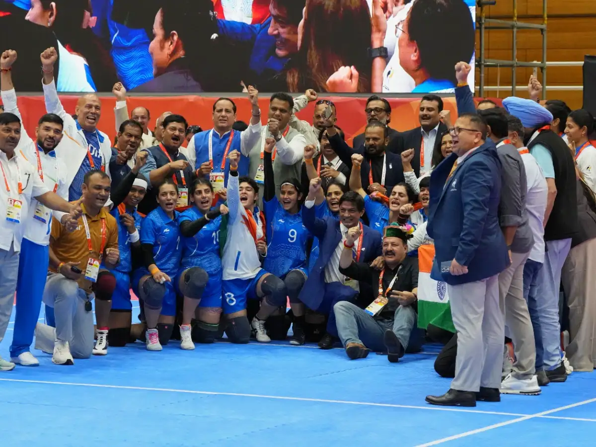 Asian Games kabaddi and shooting medallists return to a stirring welcome at IGI Airport 