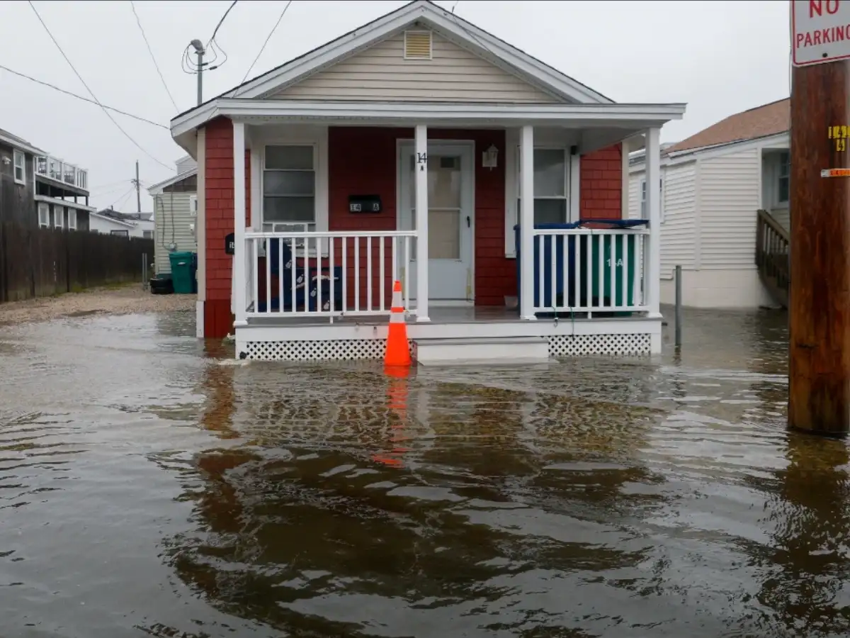 Powerful nor'easter floods Northeast again, causing problems from New Jersey to New England 