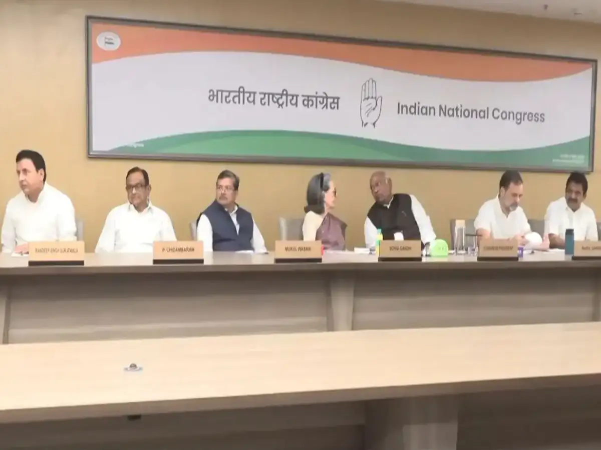 CWC meets on SIR row, to prepare roadmap for ramping up pressure on CEC, govt 