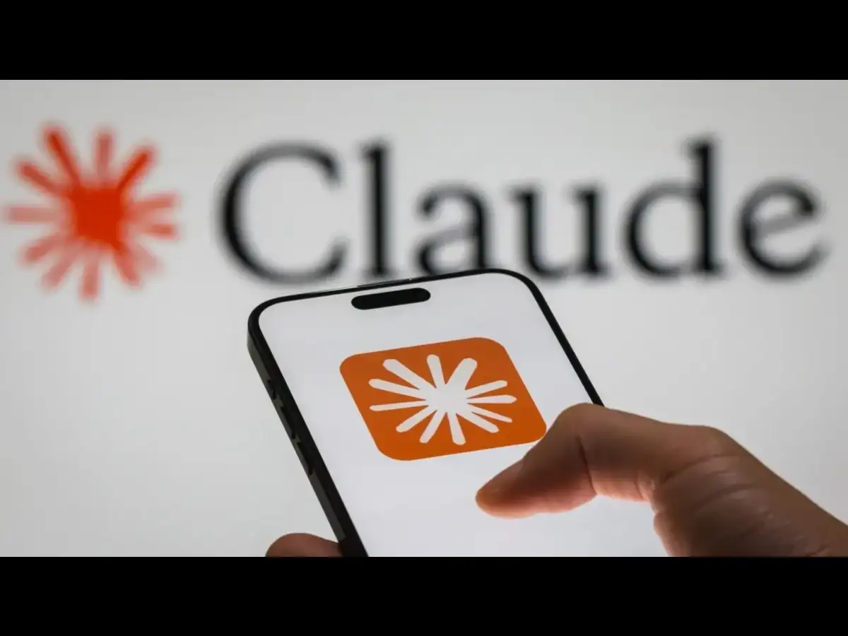 Is Claude down? Claude AI outage hits thousands as users report problems- when will the issue restore? 