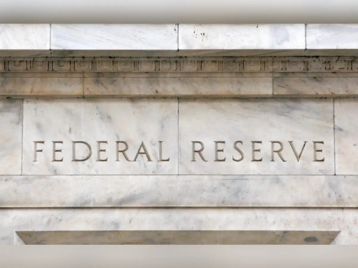 Fed rate hike 'not urgent', says John Williams; Austan Goolsbee warns against 'playing with fire'