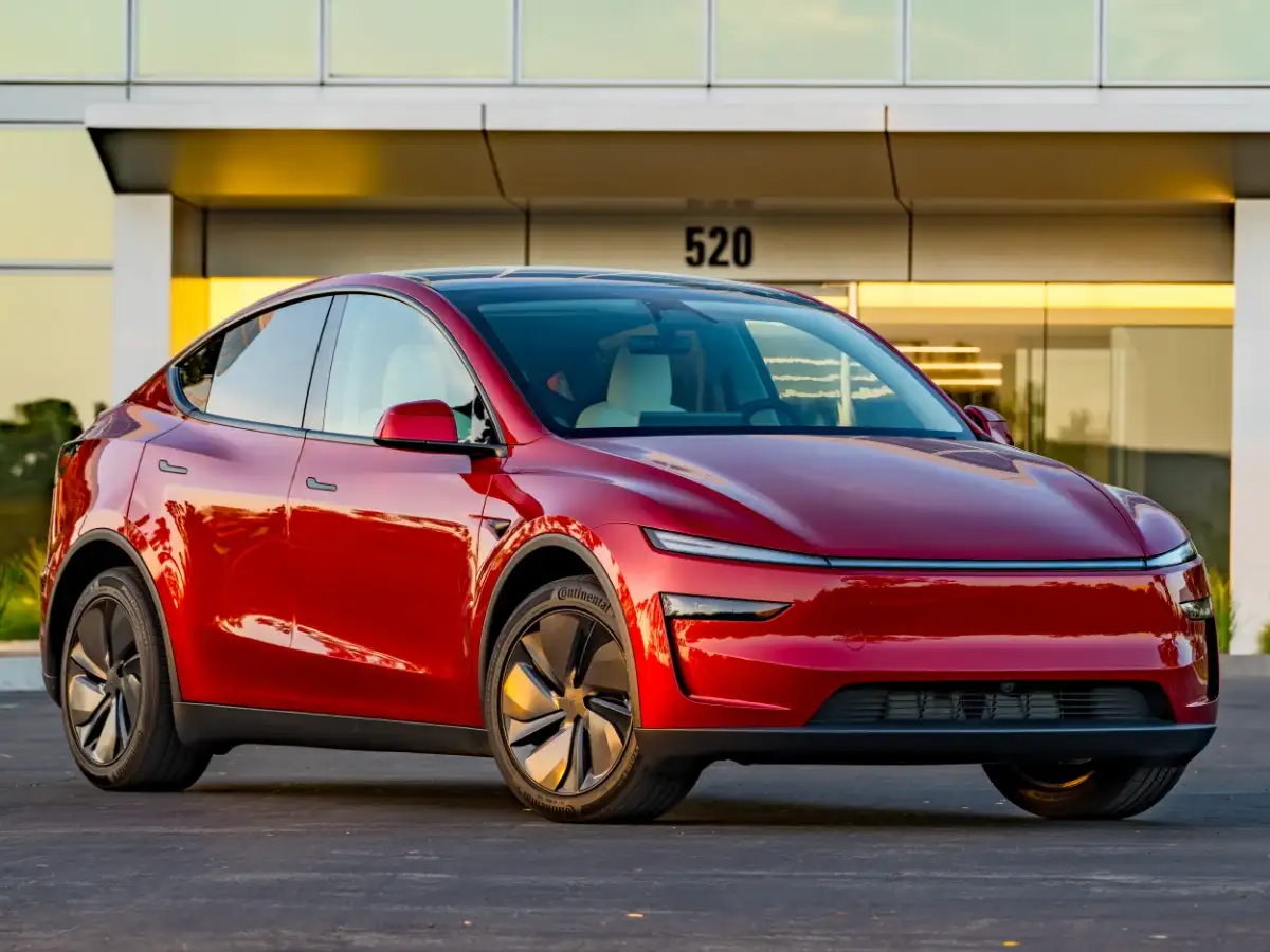 Tesla lines up $30 billion credit lines as capex, AI push accelerate 