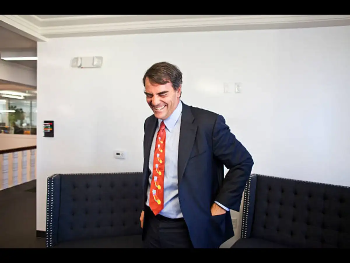 In 1996, Tim Draper bought Hotmail shares for $300,000. 2 years later, Microsoft acquired the startup for $400 million 