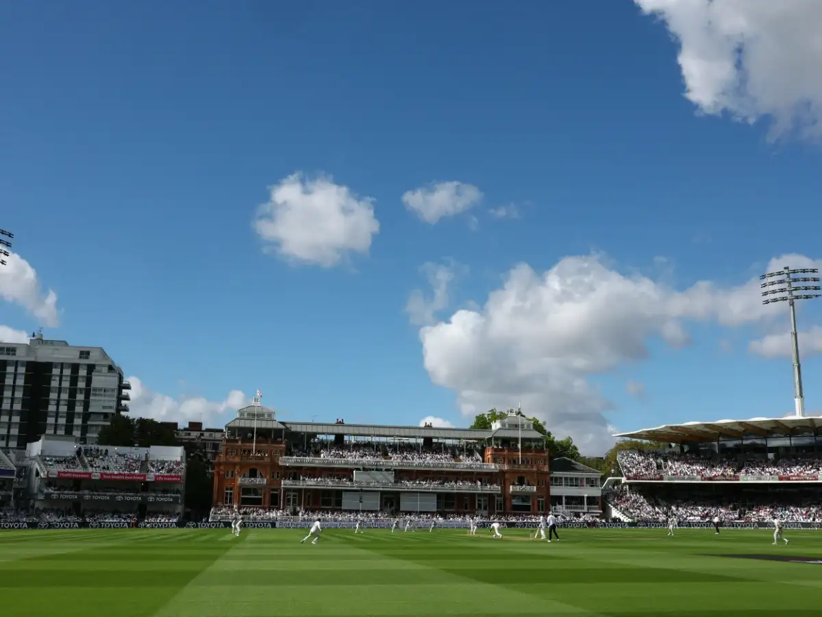 ICC announces five-run penalty for batters wasting time 