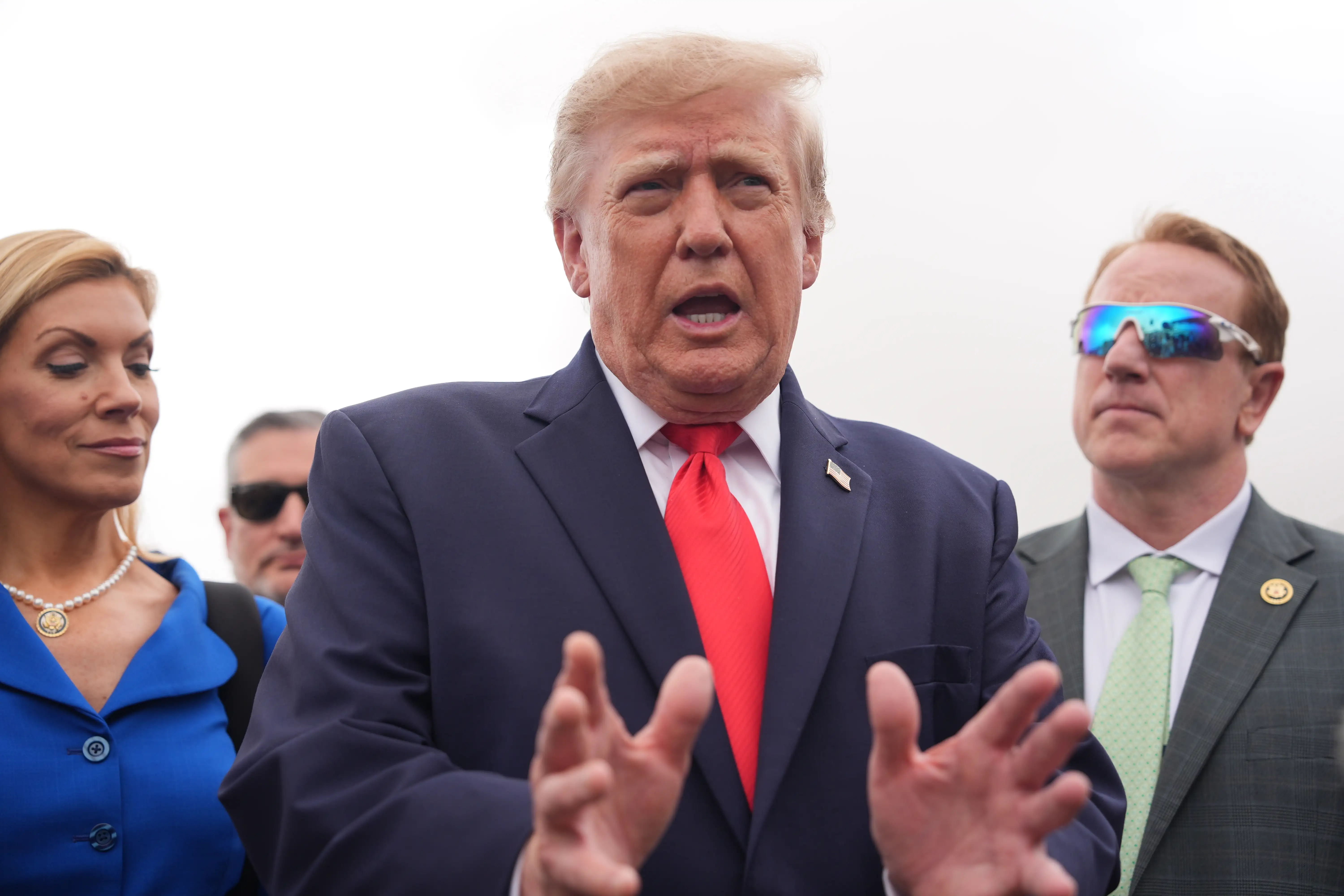 US midterm elections 2026: Trump's approval rating falls to record low as 2026 Midterms near 