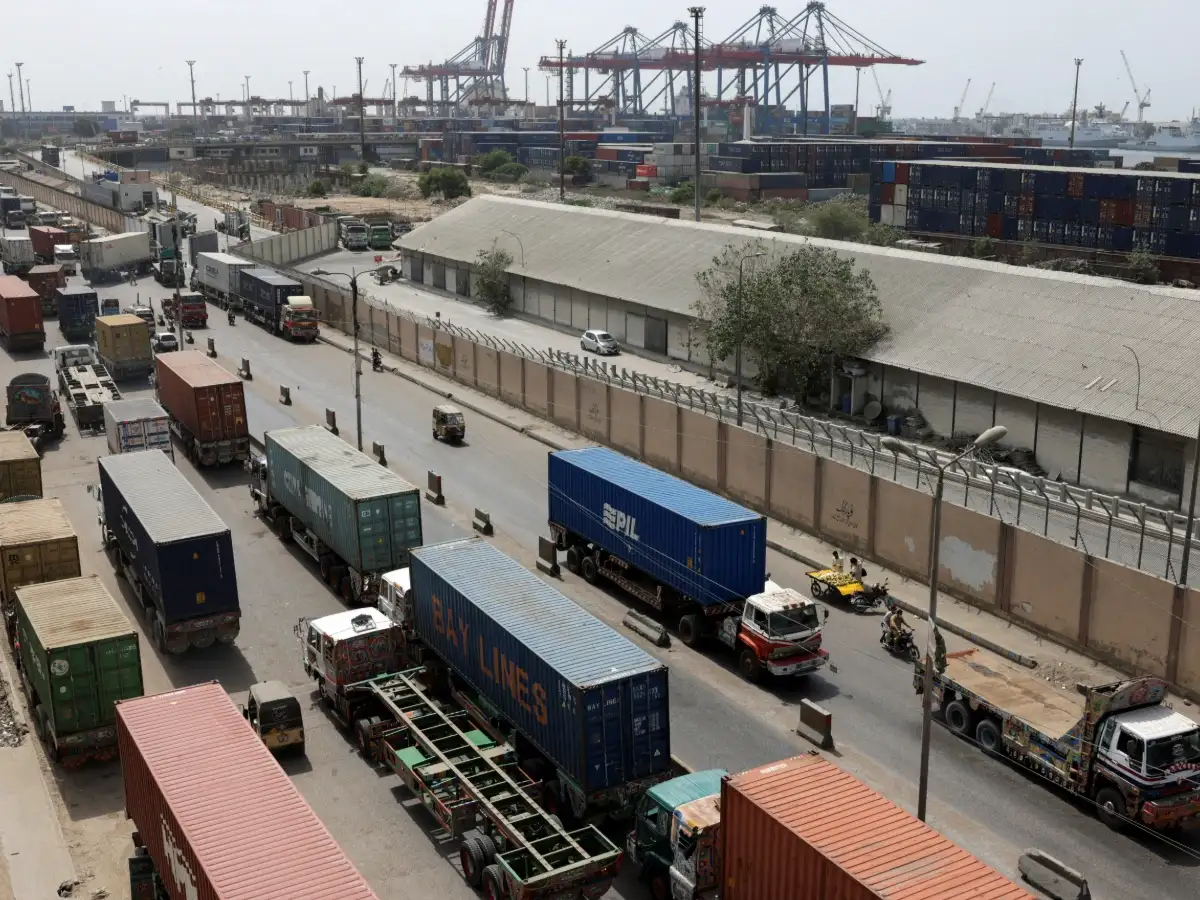 Pakistan’s Imran Khan protests choke cargo routes as truckers refuse to move north 