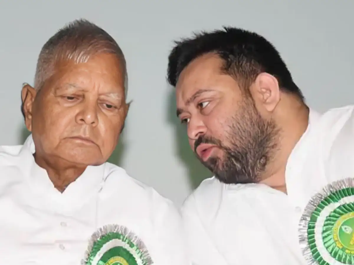 IRCTC hotel scam: Delhi court defers formal framing of charges against Lalu Yadav, 8 others 