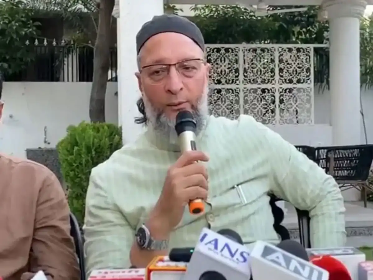 BJP activists attempting to remove names of Muslim voters through Form 7: Asaddudin Owaisi 