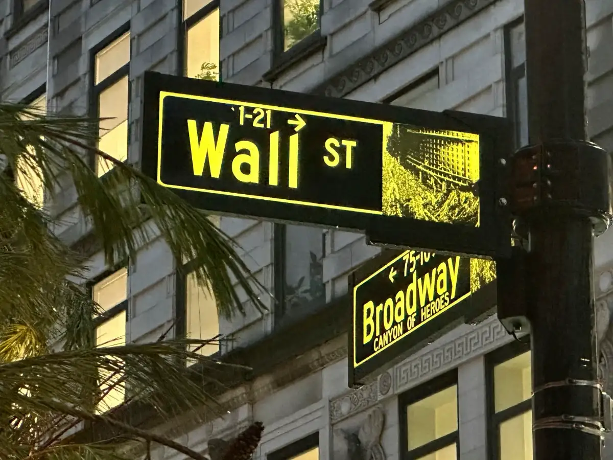 US stocks: US market opens muted as tech stocks take a breather