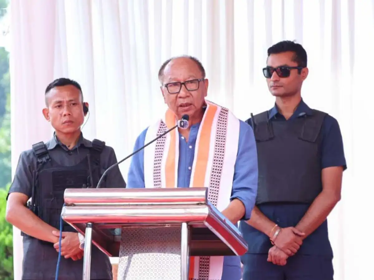 Manipur CM calls for hill-valley unity, says peace efforts cannot remain limited to valley 