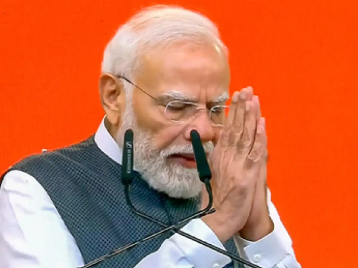 PM Modi completes 25 years in public office; world leaders extend greetings 
