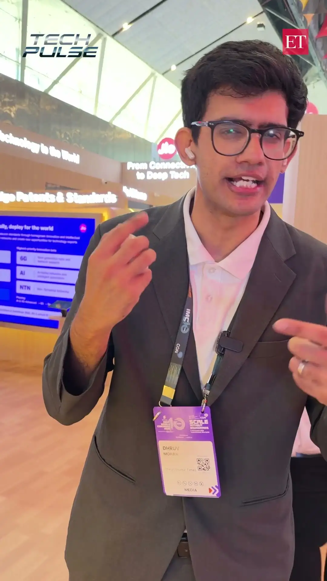Jio AI Earbuds  Hands-On | IMC 2026 
