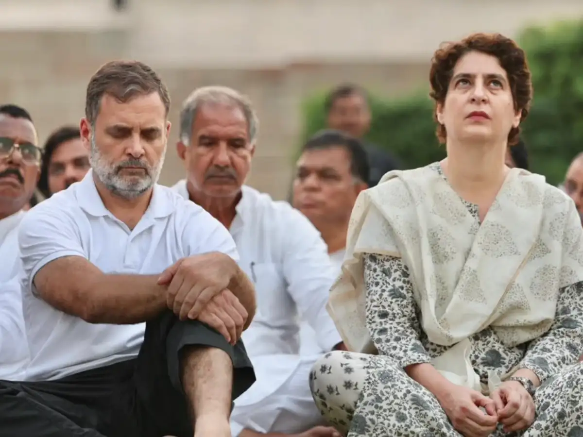 INDIA bloc MPs, stopped by police for two days, shift protest against CEC and SIR to Raj Ghat 
