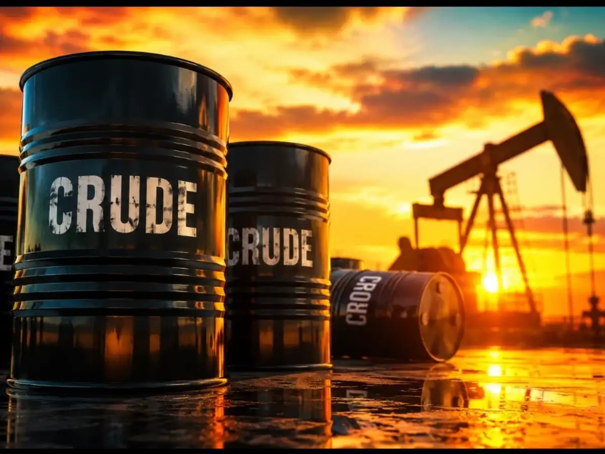 Isaias strengthens into Category 2 hurricane; halts 63% of Gulf oil output, 1.3 mln barrels a day off market 