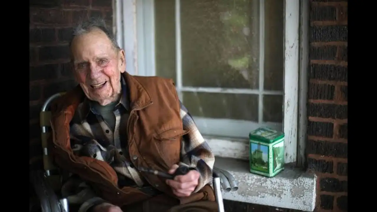 In 1953, Russ Gremel bought Walgreens shares for $1,000; 64 years later, they were worth $2.1 million 