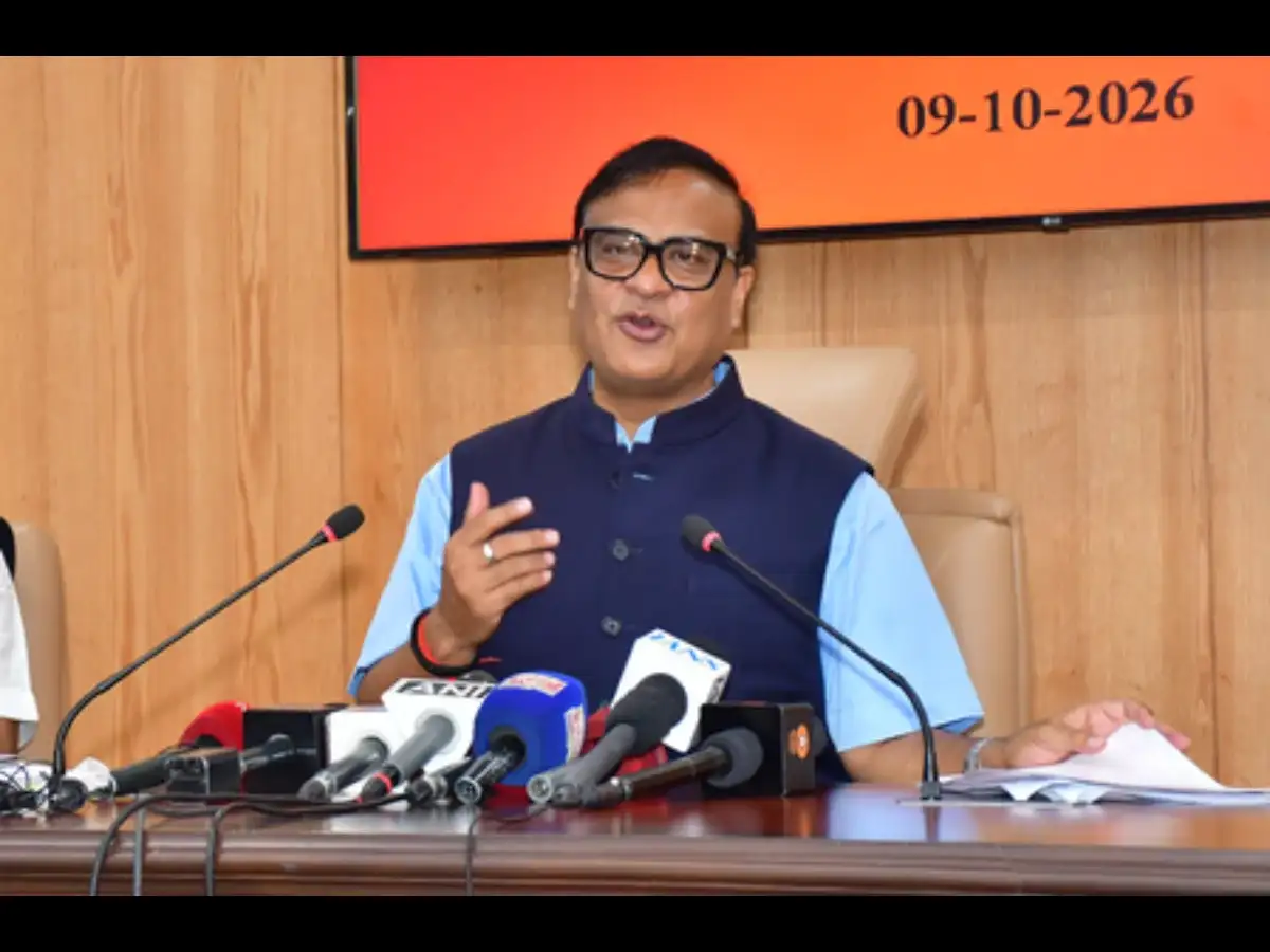 Assam Cabinet expresses gratitude to Prime Minister Narendra Modi for 25 years of public service 