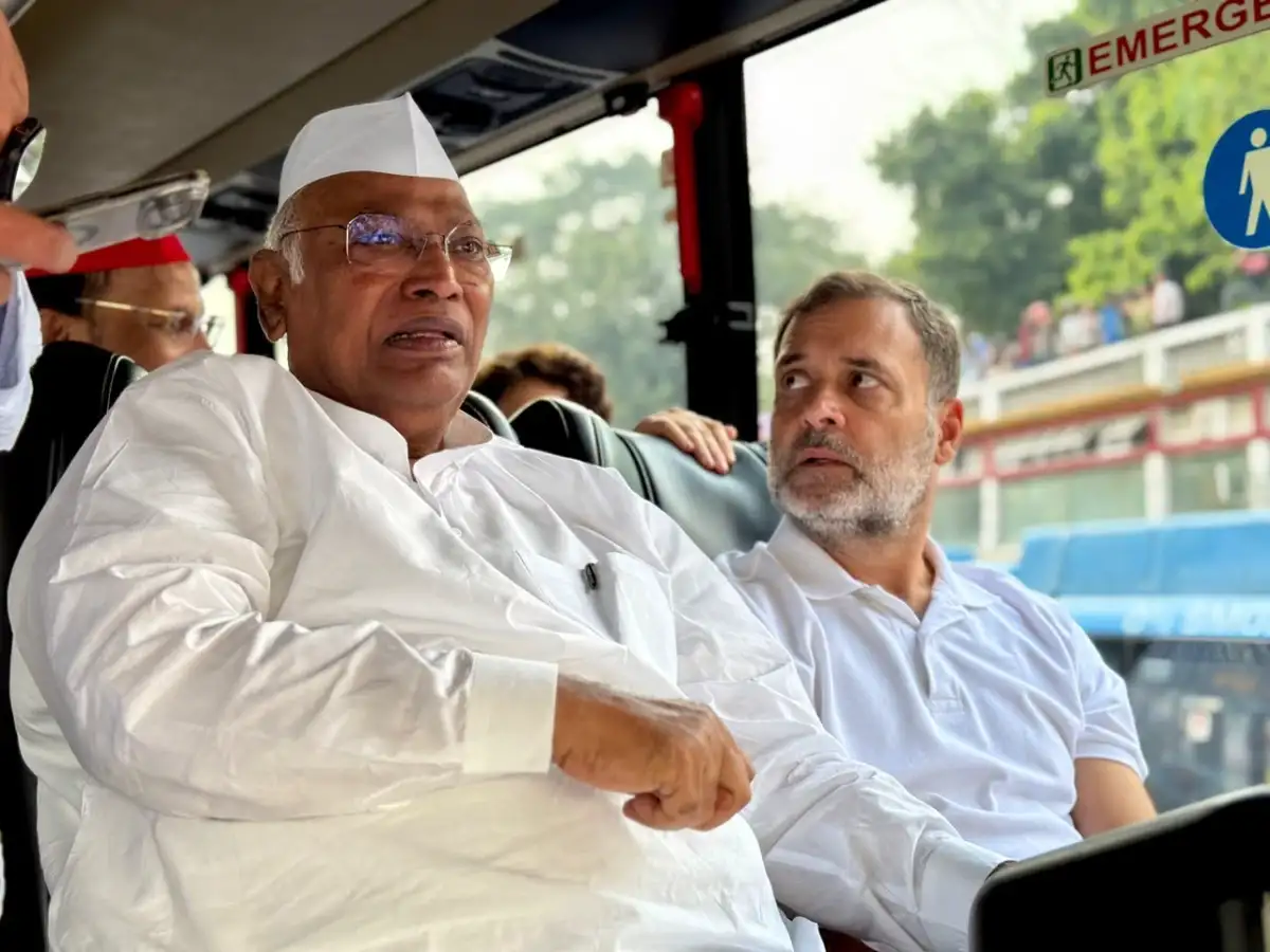 Mallikarjun Kharge slams government over detentions, calls India a ‘Muzzled Democracy’ 