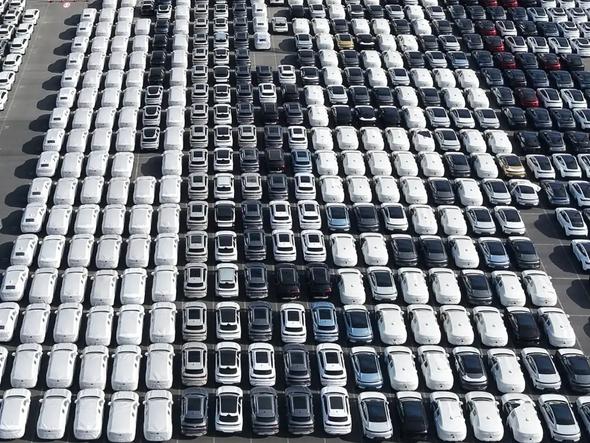 China proposes stricter car design, testing rules, including ban on fully hidden door handles 