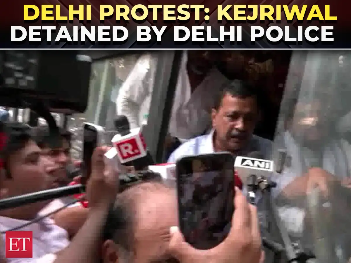 Delhi protest: Arvind Kejriwal detained by Delhi Police while marching to Jantar Mantar 