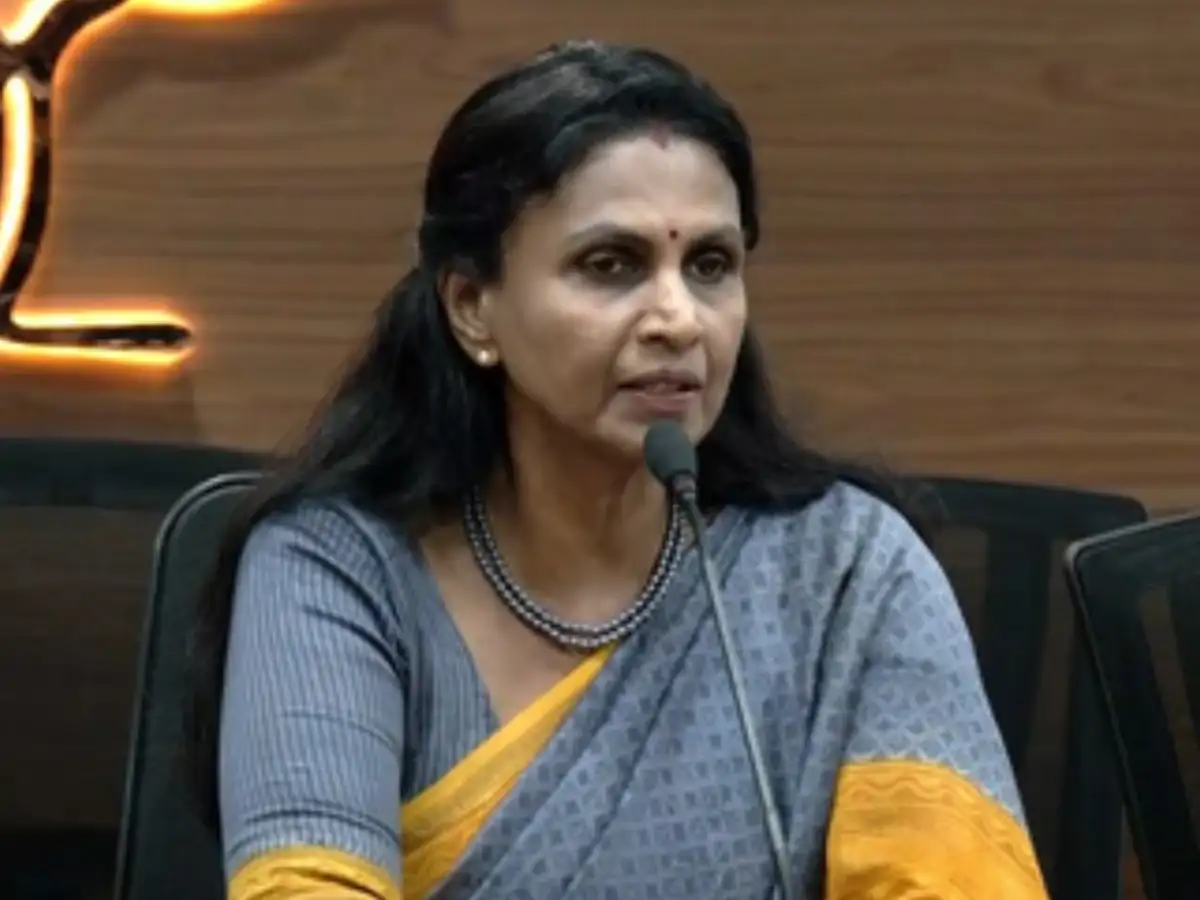 Considered resigning as BJP councillor due to works in ward being delayed: R Sreelekha 