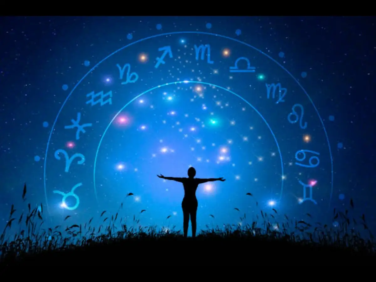 October Horoscope: Venus retrograde brings a slow reset for 5 Zodiac Signs and life starts feeling better 