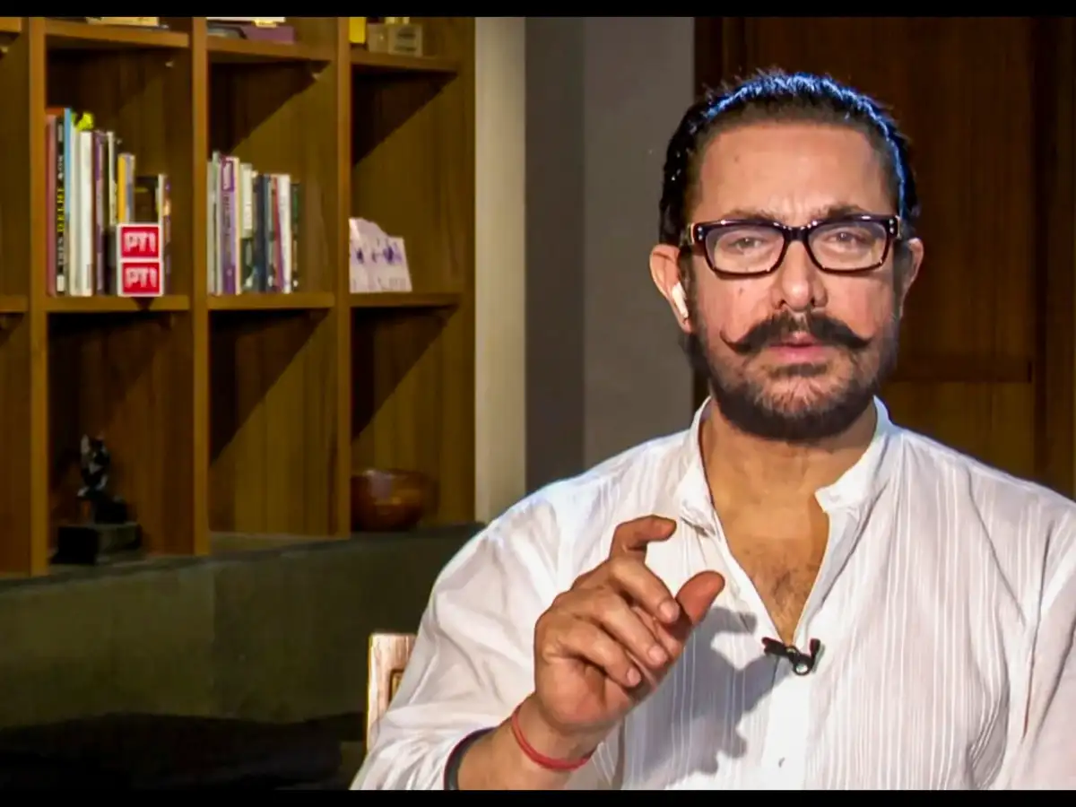 Aamir Khan’s Panchgani farmhouse features white french windows, sloping roofs, and lush greenery, offering home decor ideas to take inspiration from 