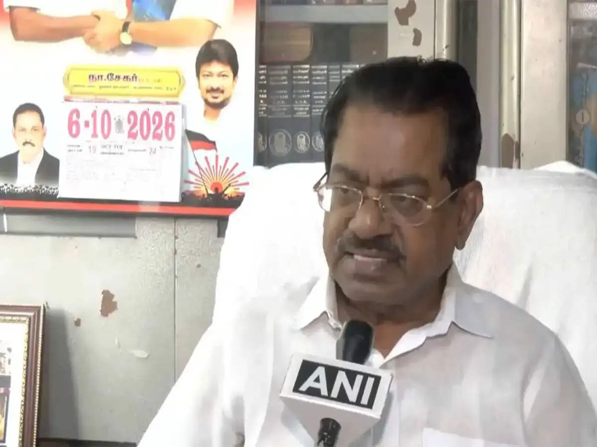 DMK leader Elangovan calls actor CM Vijay 'slave of BJP'; slams Centre over Keezhadi 