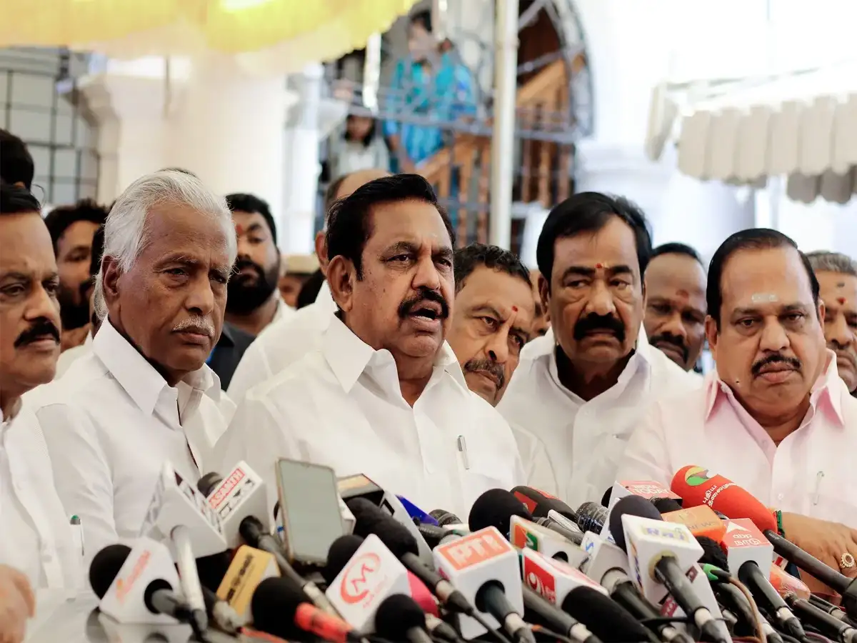 Bypoll outcome sees decline in AIADMK vote share, deepens crisis in party 