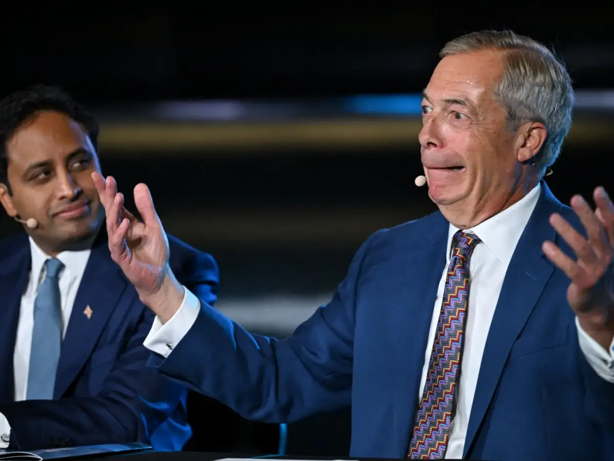Nigel Farage vows to halt UK asylum system for five years