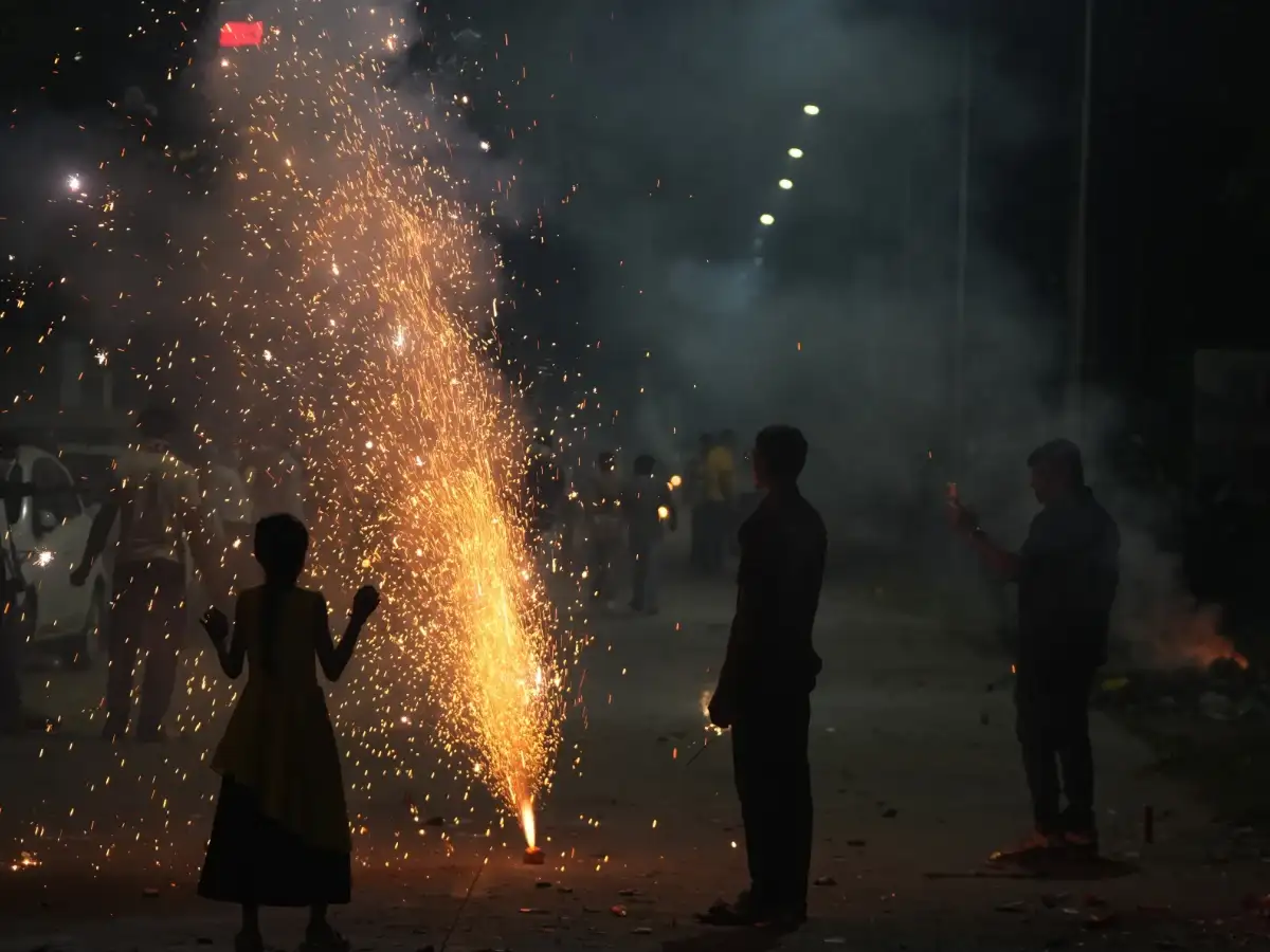 SC calls for safer firecrackers, voluntary restraint over curbs 