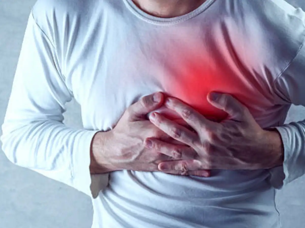 Nana Patekar's cardiac arrest puts heart health in focus: 6 habits to start today 