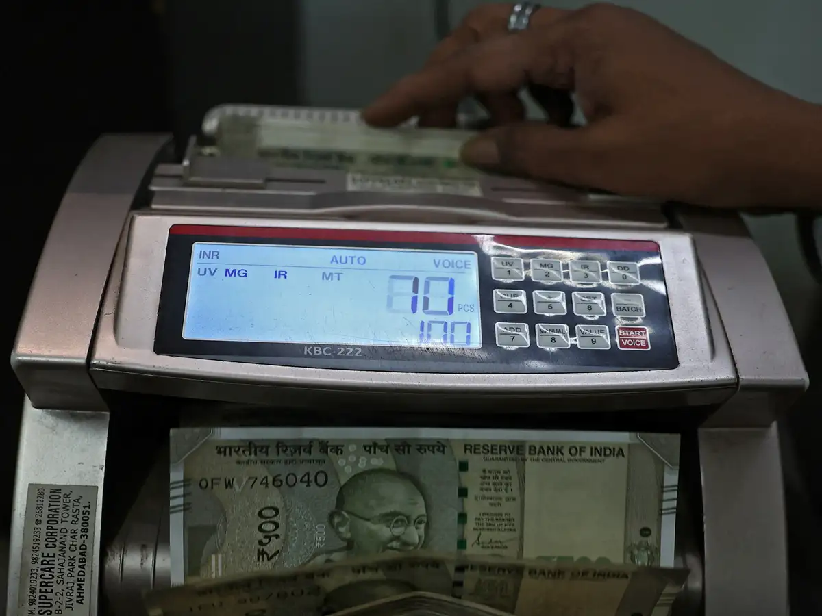 Ultra-short-term borrowing costs spike; premium over policy rate hits 4-year high