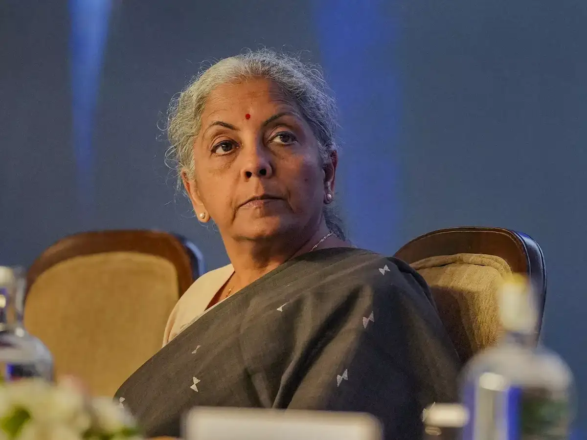 'INDI alliance parties ruined PSBs': Sitharaman responds to Akhilesh's 'Season End Sale' remarks on IDBI-Fairfax deal 