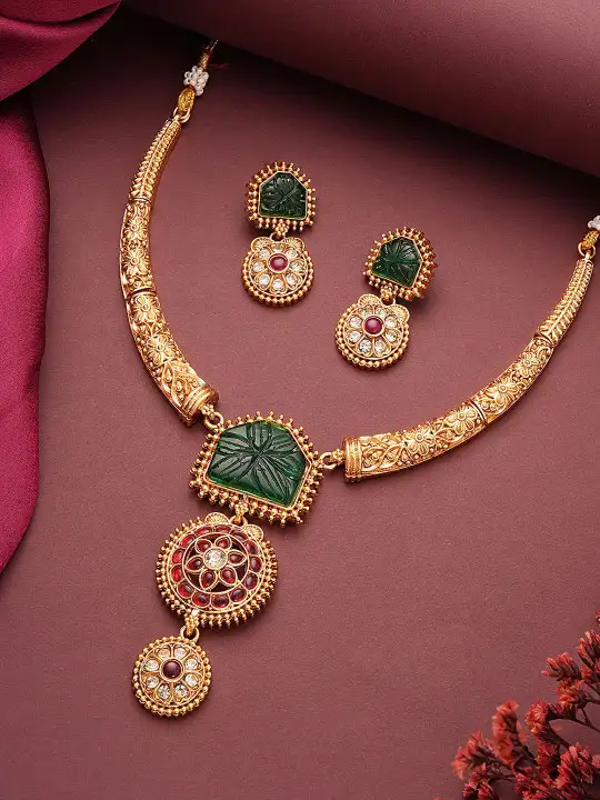 Image for SarafRSJewellery-Gold-PlatedStuddedNecklace%26amp%3BEarrings