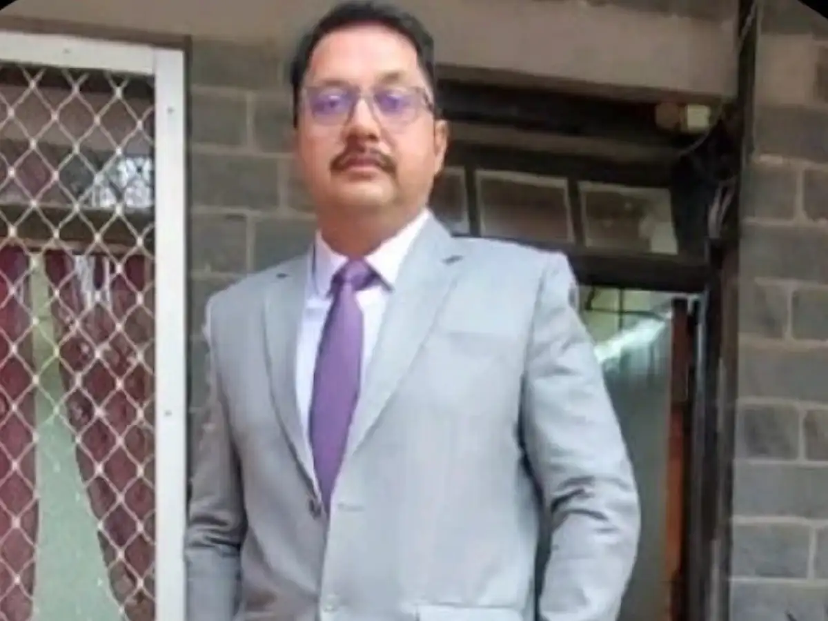 Defence Ministry suspends Munitions India executive director Anil Kumar in bribery case 