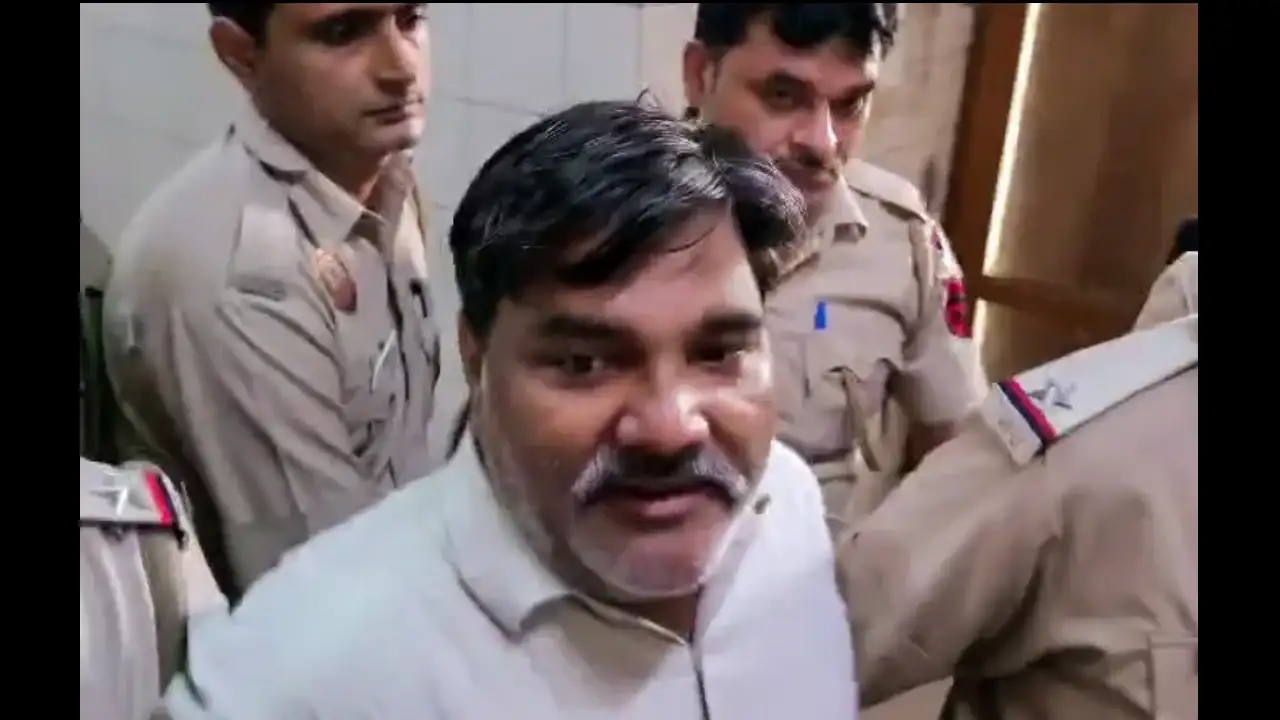 Court sentences Tahir Hussain to 2 years in jail for abetting 2020 Delhi riots 
