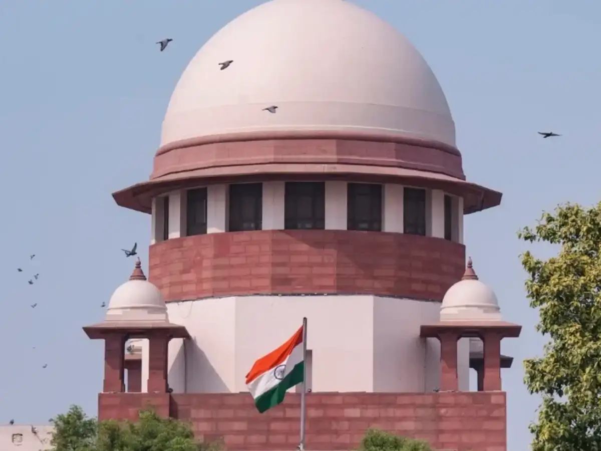 Contempt notices to Sanjay Raut and Nikhil Wagle over remarks against CJI, Judiciary 