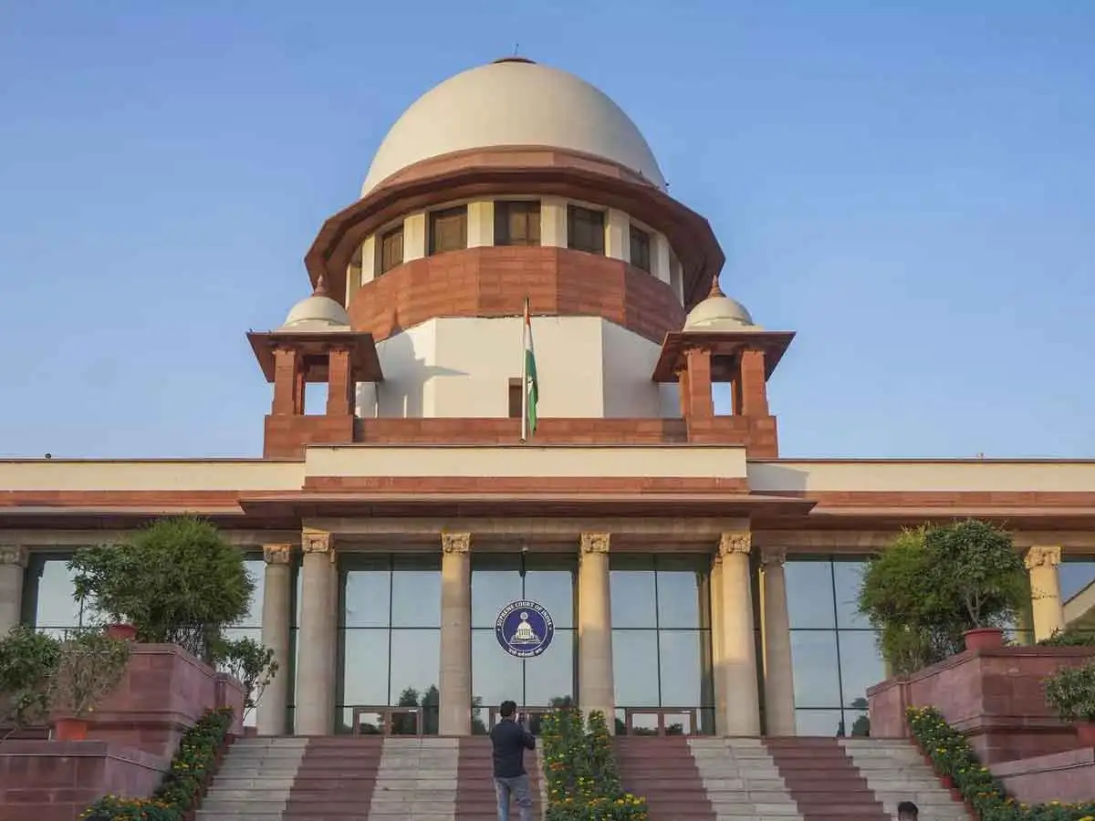 Supreme Court seeks Centre's reply on social media curbs for kids 