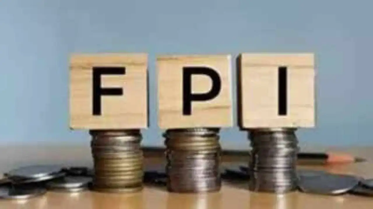 FPI selling crosses Rs 52,000 crore in October as Nifty defies foreign exodus