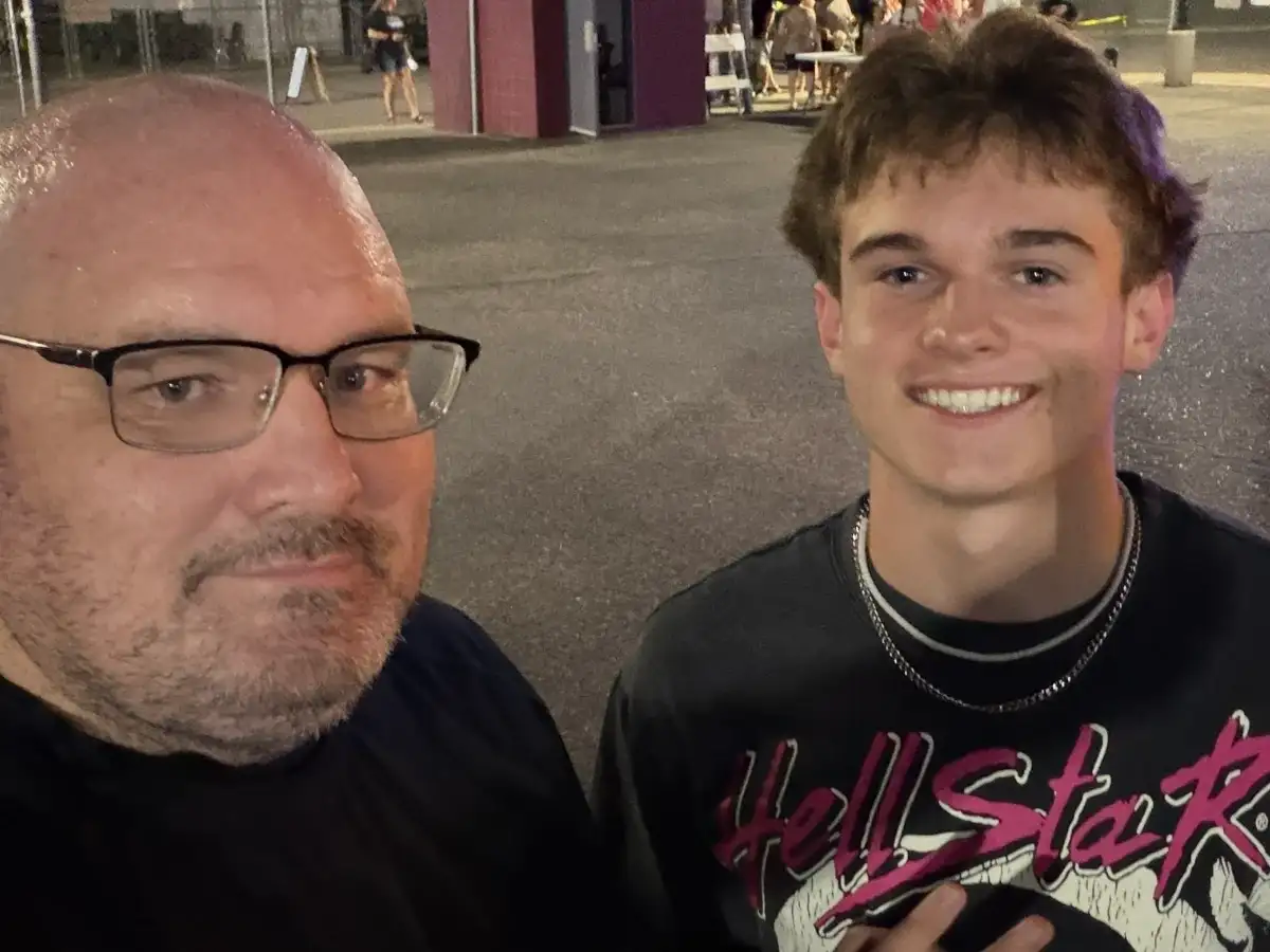 Desert Ridge High School controversy: Why were 12 football players suspended after backing their quarterback? 