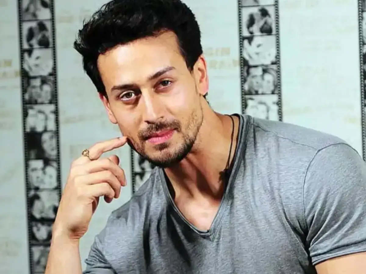 Tiger Shroff Attack: Unidentified persons open fire at Bollywood actor in Mumbai’s Juhu, he escapes unhurt; Lawrence Bishnoi gang main suspect 