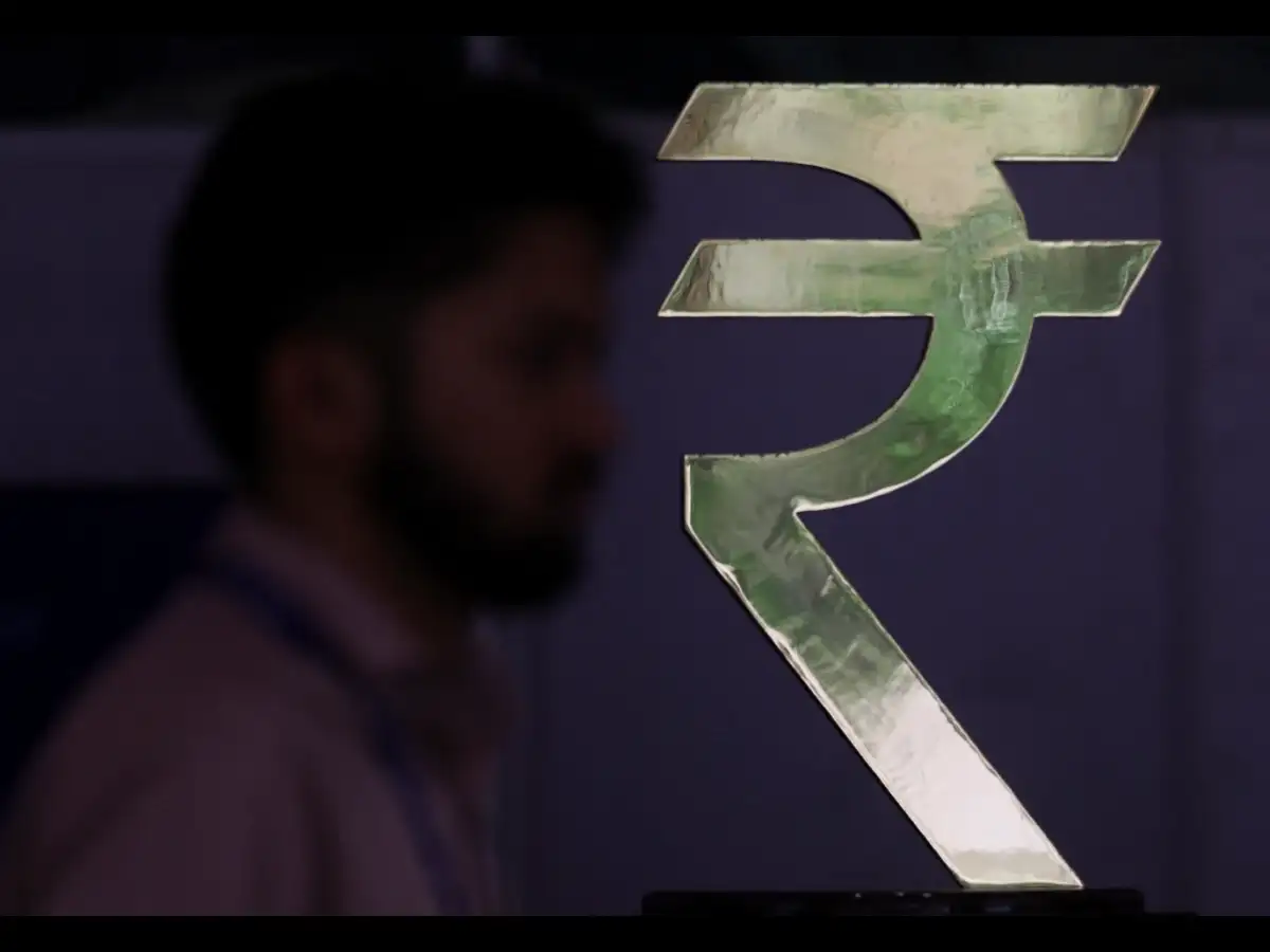 Rupee ends flat as stock slump, importer hedging erodes bounce