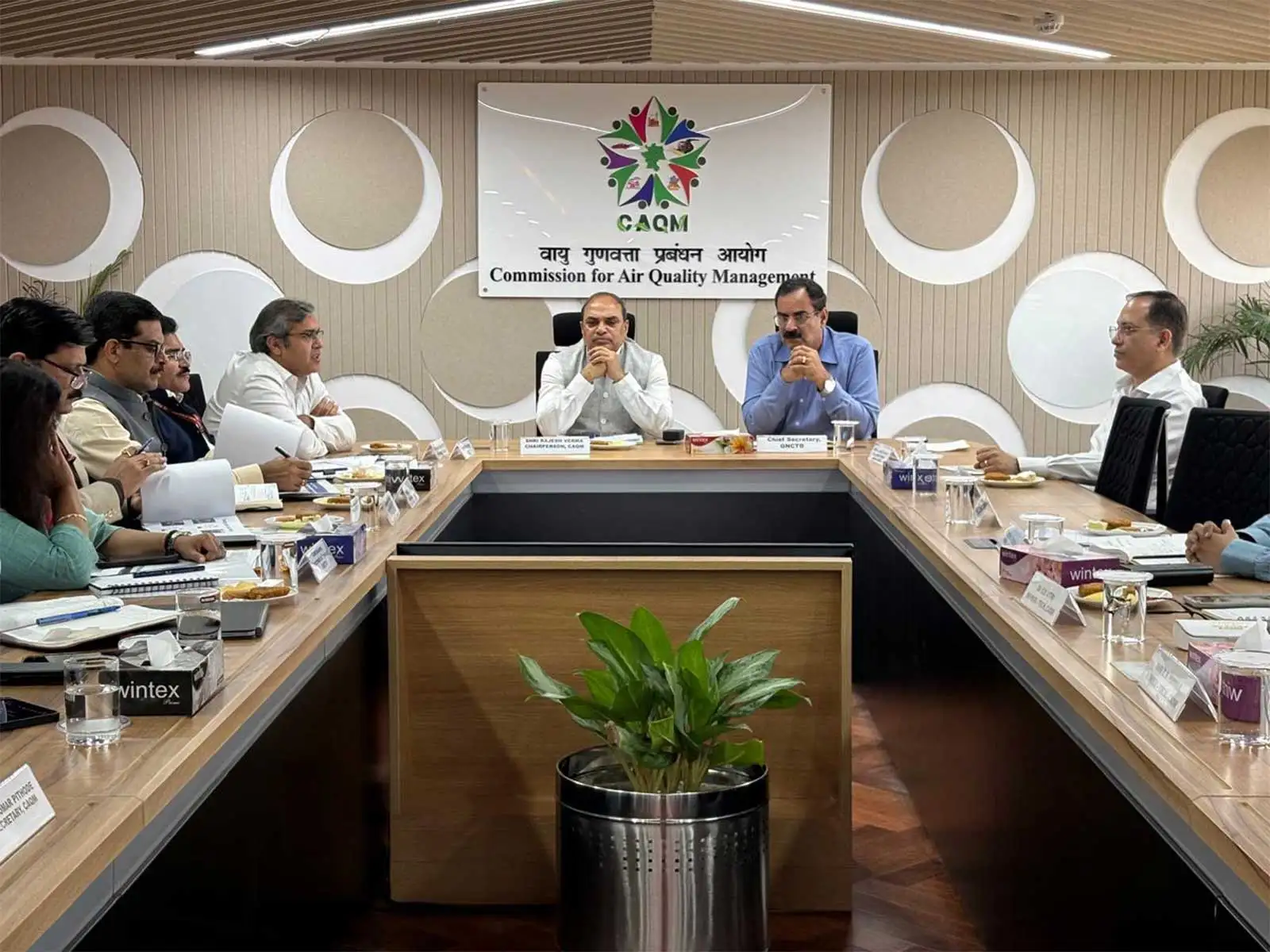 CAQM meets with Delhi govt agencies to review dust pollution issues 