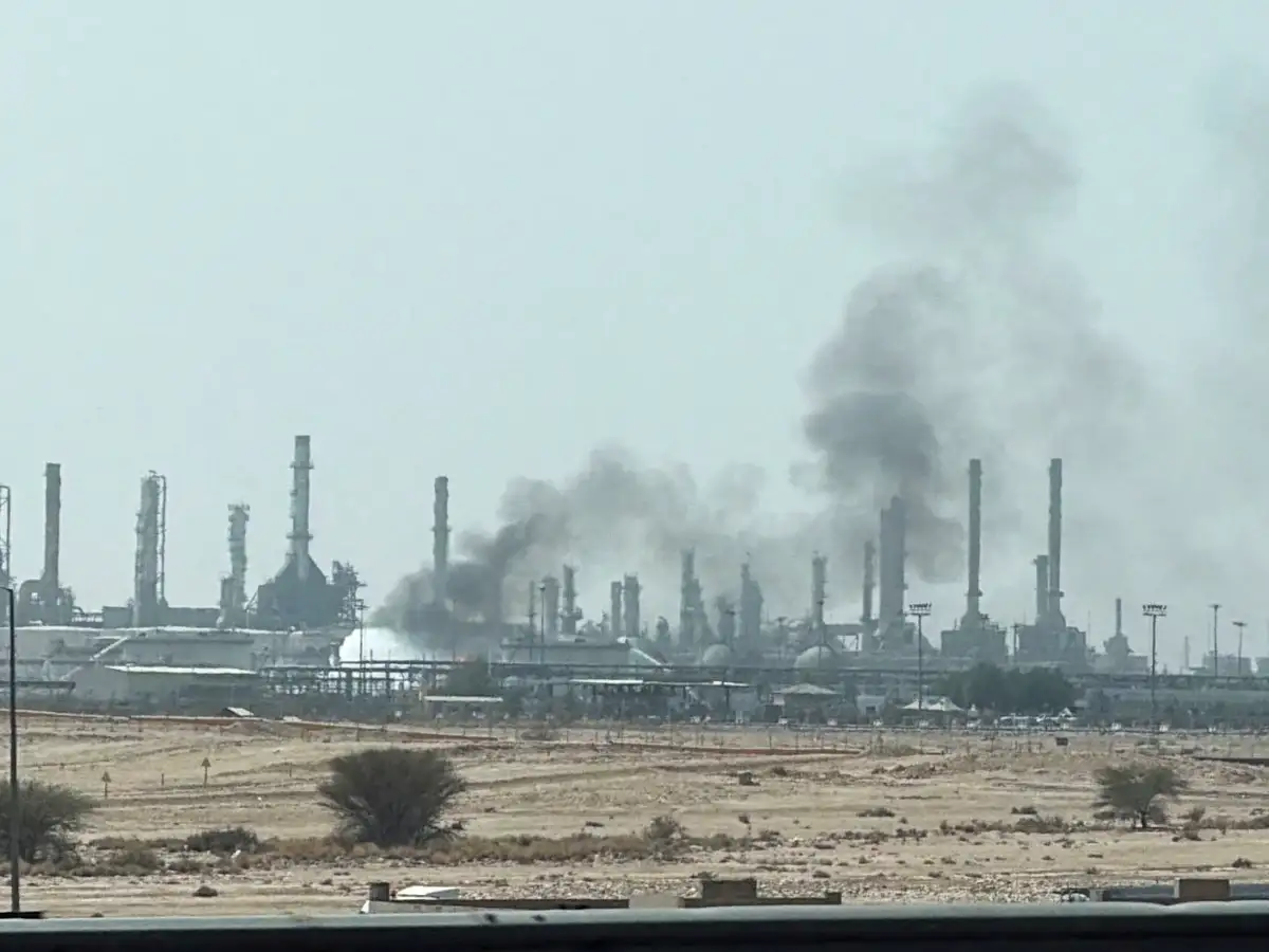 Aramco asks staff to evacuate Dhahran HQ; US pulls out some Saudi diplomats 