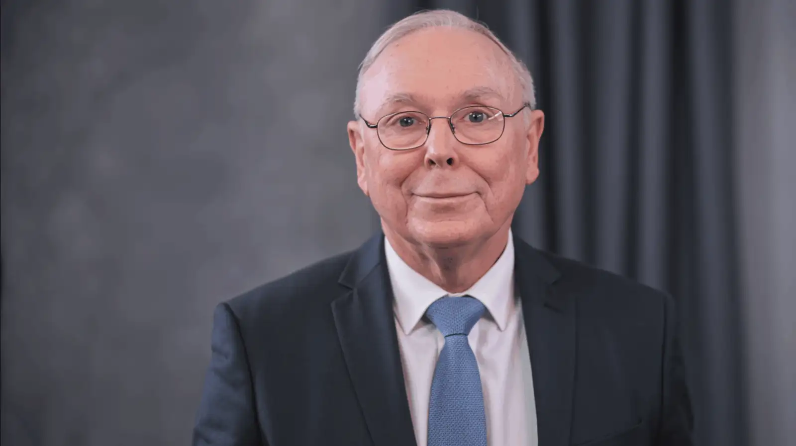 Charlie Munger skipped insurance on his mansion, said all intelligent people ‘do it my way’. What did he mean?
