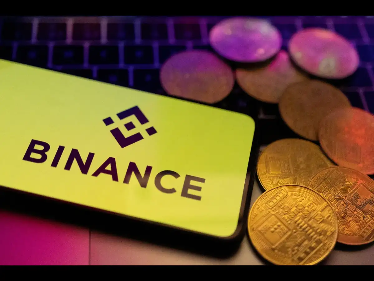 Bitcoin, cryptocurrency prices fall after Binance reports security issue