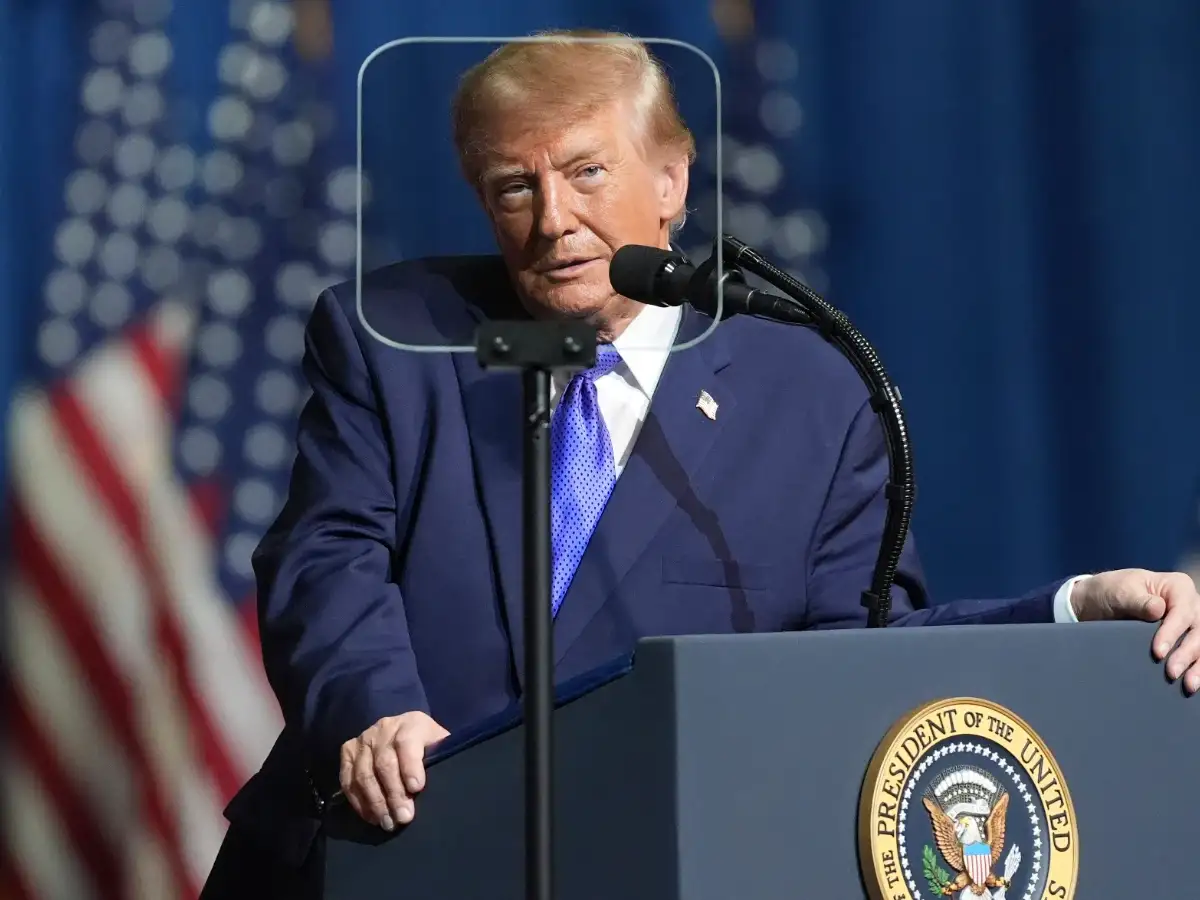 Trump's oil portfolio up 43% amid Big Oil windfall, pain at the pump 